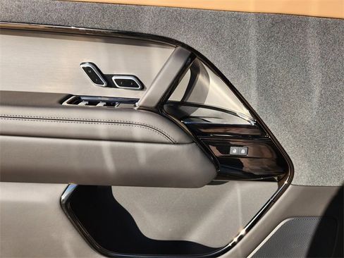 New 2026 Land Rover Range Rover Sport Dynamic SE image 16