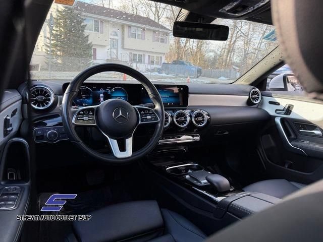 Used 2023 Mercedes-Benz CLA 250 4MATIC image 27