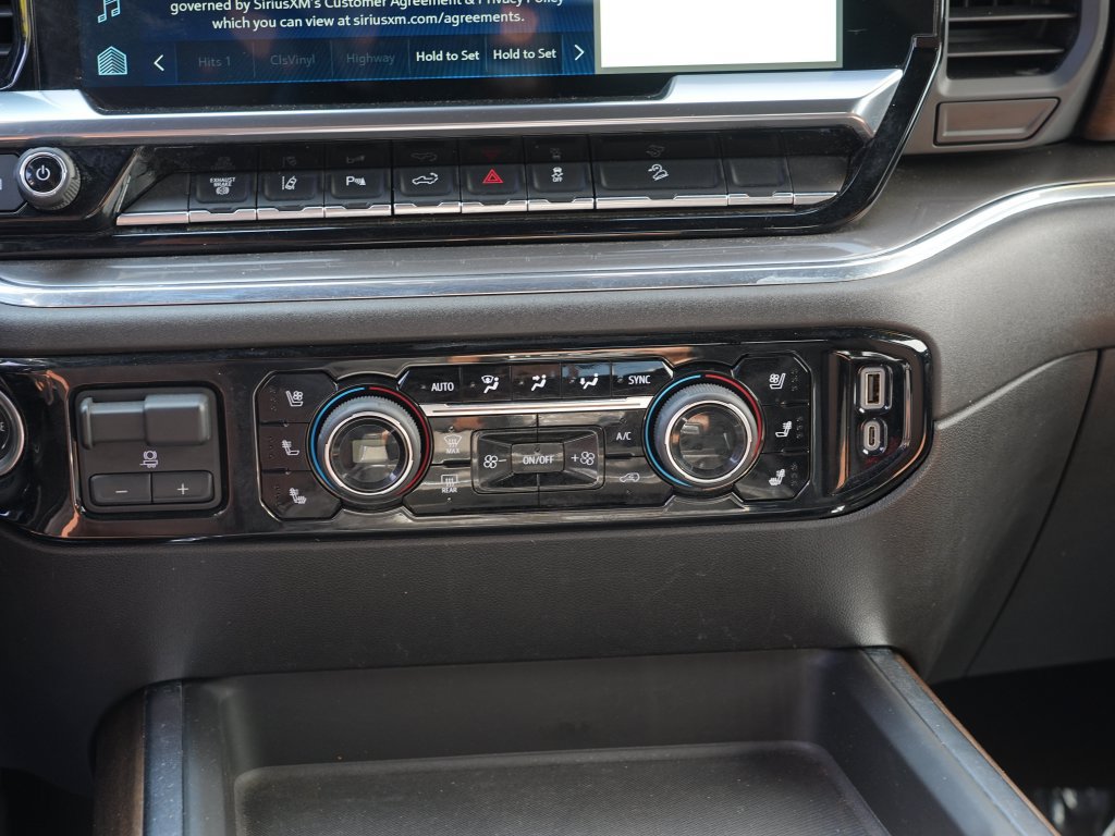 Certified 2024 Chevrolet Silverado 3500 High Country w/ LPO, Dark Essentials Package AWD/4WD image 24