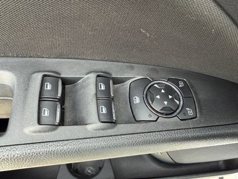 Used 2019 Ford Fusion SE image 36