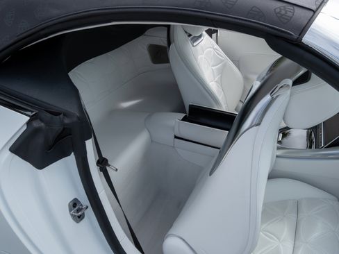 Used 2026 Mercedes-Benz Maybach SL 680 image 39