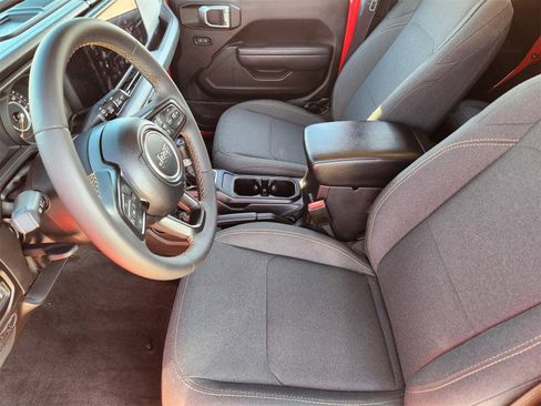 Used 2024 Jeep Wrangler Sport image 12