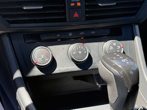 Used 2023 Volkswagen Jetta Sport FWD image 18