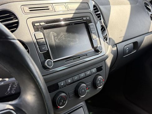 Used 2013 Volkswagen Tiguan SE AWD/4WD image 11