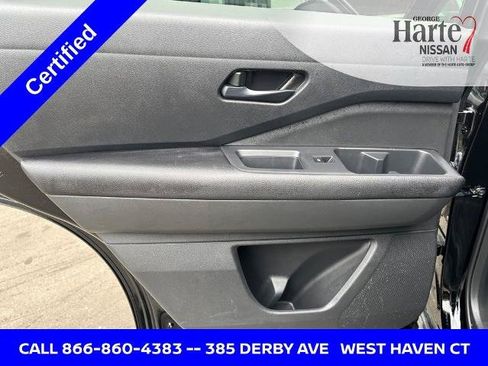 Certified 2025 Nissan Pathfinder SV AWD/4WD image 19