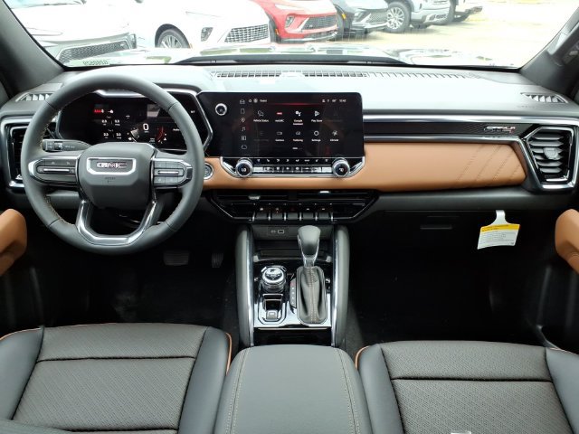 New 2026 GMC Canyon AT4 w/ Technology Plus Package AWD/4WD image 20