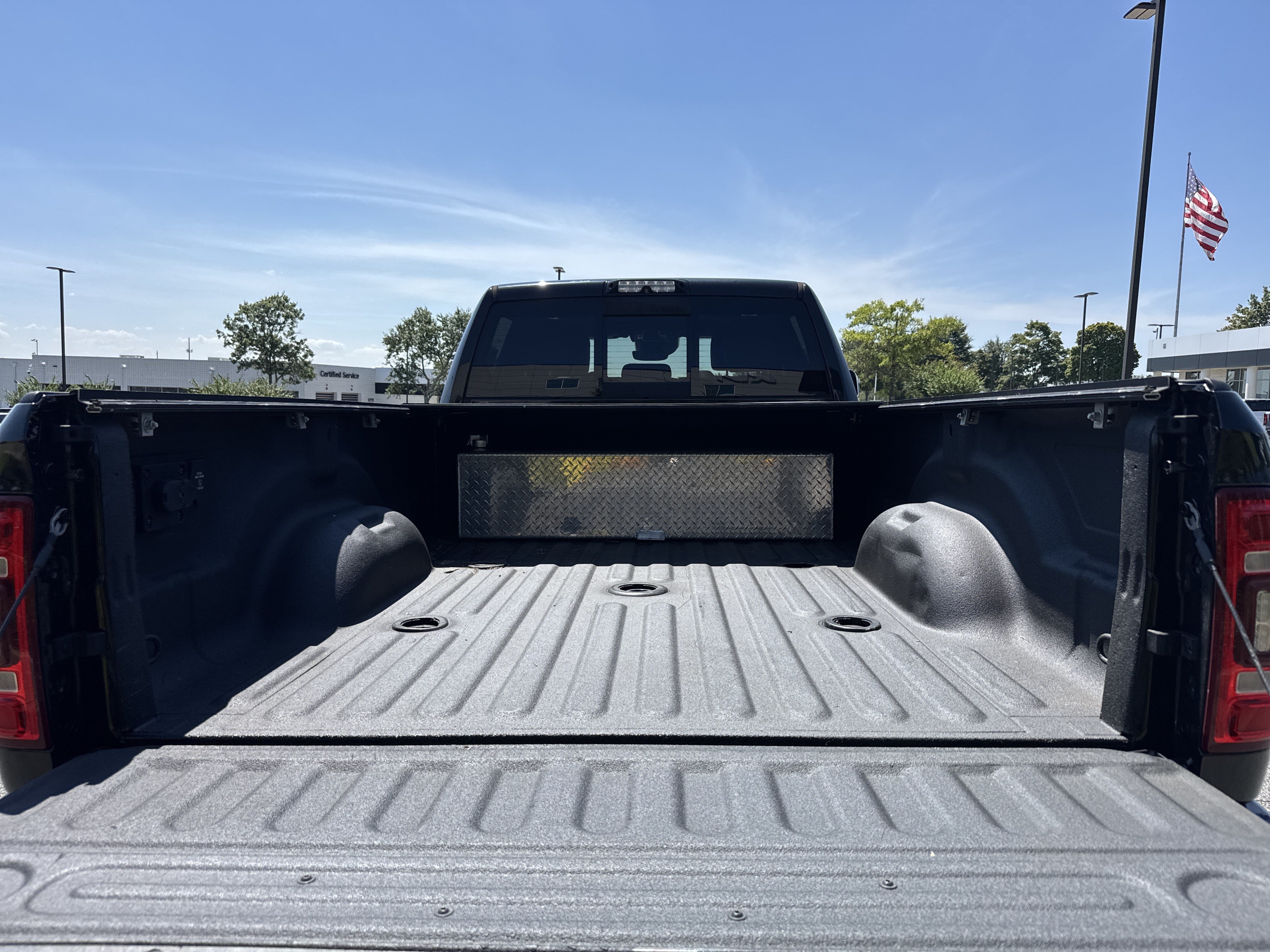 Used 2019 RAM 3500 Limited w/ Max Tow Package AWD/4WD image 36