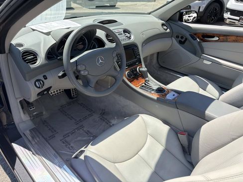 Used 2007 Mercedes-Benz SL 550 image 11