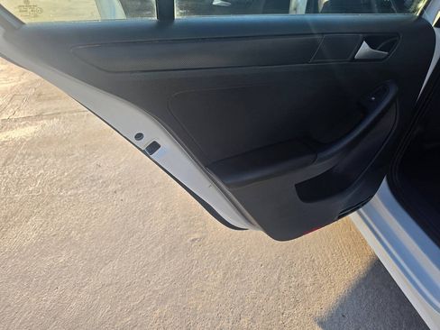 Used 2016 Volkswagen Jetta S FWD image 16