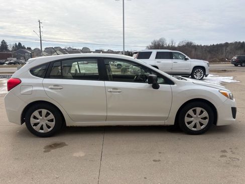 Used 2014 Subaru Impreza 2.0i image 6