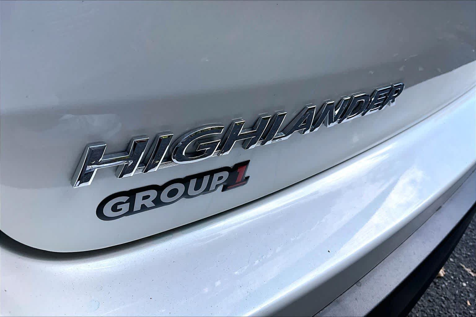 Certified 2019 Toyota Highlander XLE AWD/4WD image 10