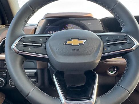 New 2026 Chevrolet Suburban High Country w/ Sun And Tow Package AWD/4WD image 14