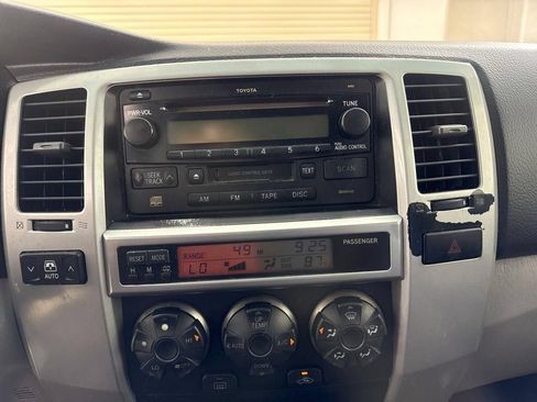 Used 2004 Toyota 4Runner 2WD image 28