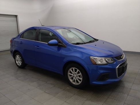 Used 2019 Chevrolet Sonic LT FWD image 11