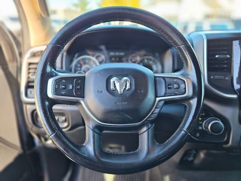 Used 2019 RAM 1500 Big Horn image 23