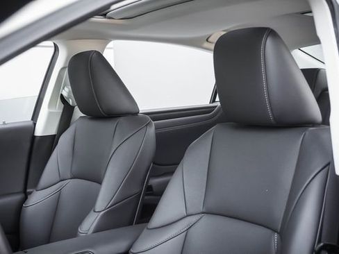 Certified 2025 Lexus ES 300h w/ Premium Package FWD image 10