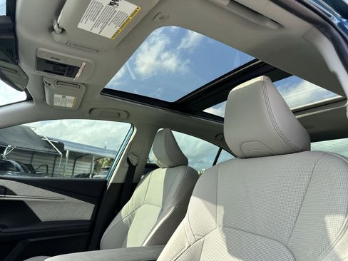 Used 2025 Toyota Camry XLE w/ Premium Plus Package image 16