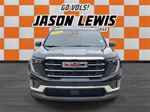 Used 2024 GMC Acadia Elevation image 9