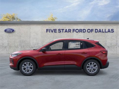 New 2025 Ford Escape Active image 3