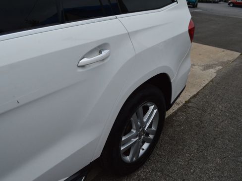 Used 2015 Mercedes-Benz GL 320 BlueTEC 4MATIC image 4