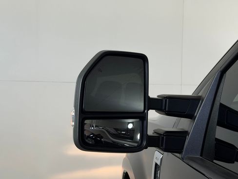 Used 2018 Ford F250 XLT w/ XLT Value Package AWD/4WD image 25
