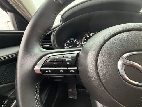 Used 2025 MAZDA MAZDA3 s image 19
