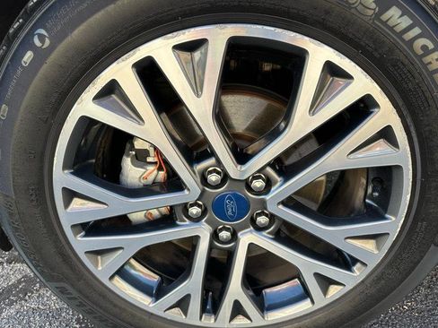 Used 2020 Ford Escape SEL FWD image 23