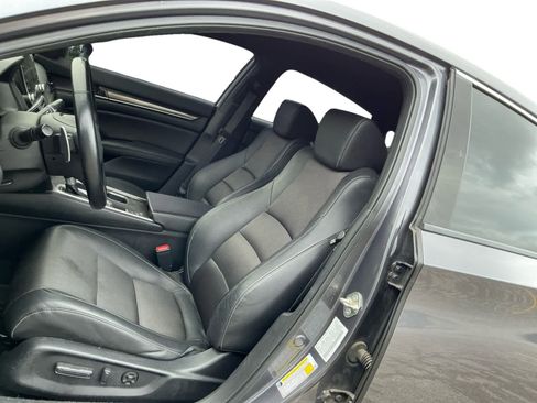 Used 2019 Honda Accord Sport image 9