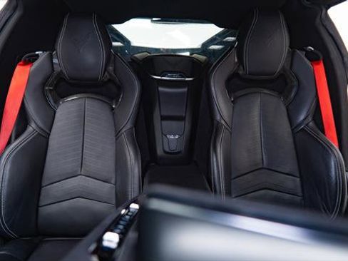 Used 2020 Chevrolet Corvette Stingray Preferred Cpe w/ 2LT Preferred Equipment Group image 21