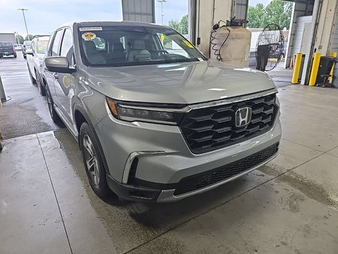 Used 2024 Honda Pilot EX-L image 1