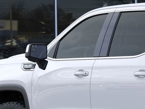 New 2026 GMC Sierra 1500 SLE image 12