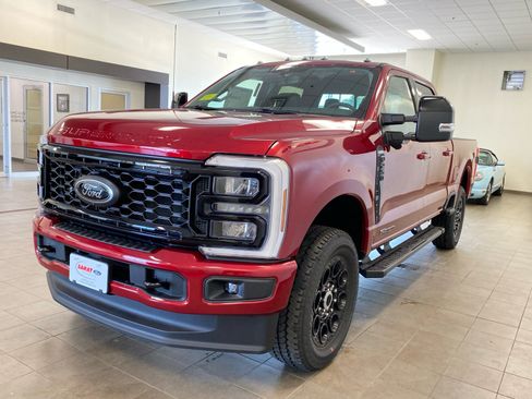 New 2026 Ford F250 Lariat w/ Black Appearance Package AWD/4WD image 4