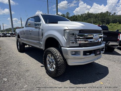 Used 2017 Ford F250 Lariat w/ Chrome Package AWD/4WD image 6