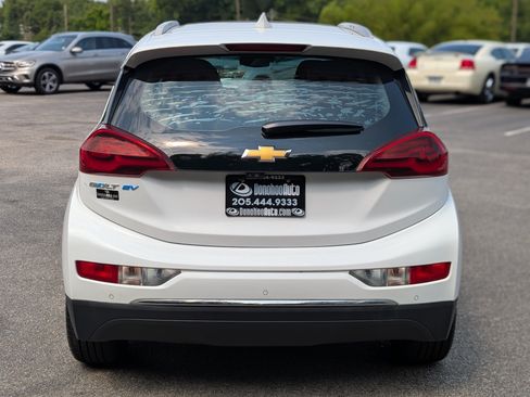 Used 2019 Chevrolet Bolt Premier w/ Infotainment Package FWD image 8