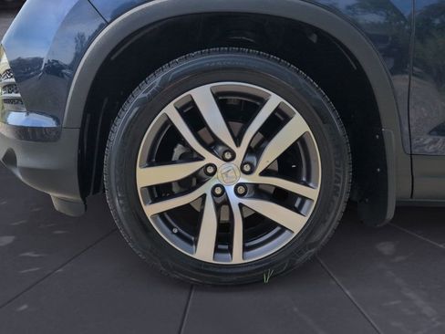 Used 2016 Honda Pilot Touring image 28