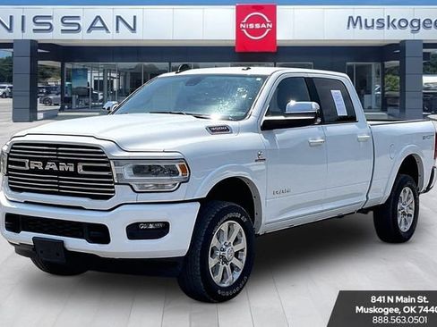 Used 2022 RAM 3500 Laramie AWD/4WD image 3