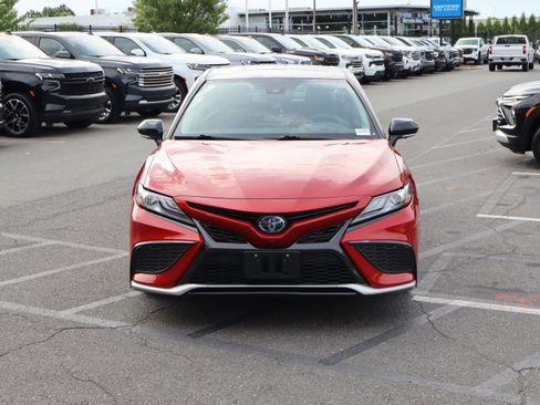 Used 2023 Toyota Camry XSE w/ Navigation Package FWD image 3