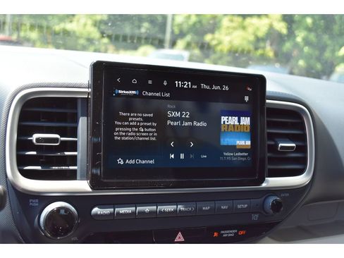 New 2025 Hyundai Venue Limited image 22