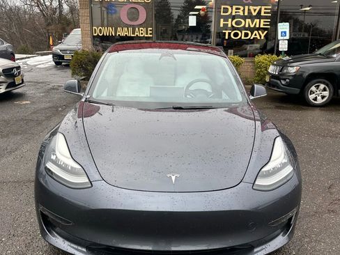 Used 2019 Tesla Model 3 Long Range image 2