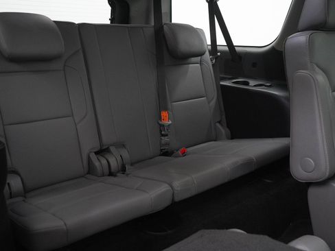 Used 2018 Chevrolet Suburban LT w/ Max Trailering Package AWD/4WD image 12