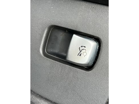 Used 2021 Mercedes-Benz E 450 4MATIC Sedan image 35