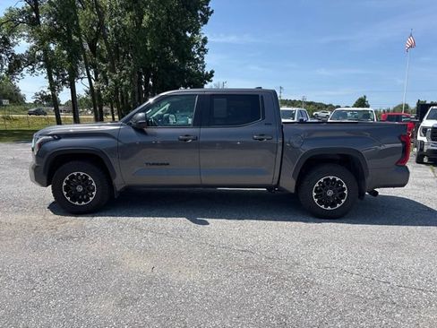 Used 2022 Toyota Tundra SR5 w/ TRD Off-Road Premium Package AWD/4WD image 2