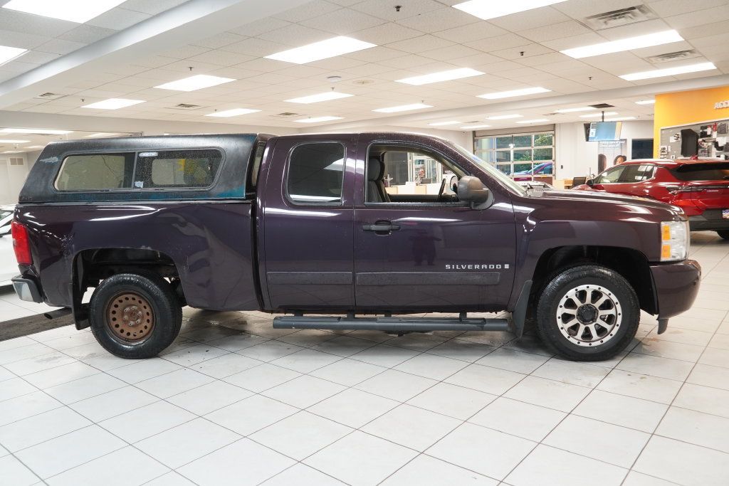 Used 2008 Chevrolet Silverado 1500 LT w/ Power Pack Plus RWD image 12