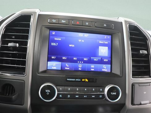 Used 2021 Ford Expedition XLT AWD/4WD image 12