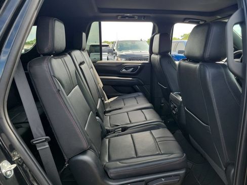 Used 2022 Chevrolet Tahoe RST RWD image 28