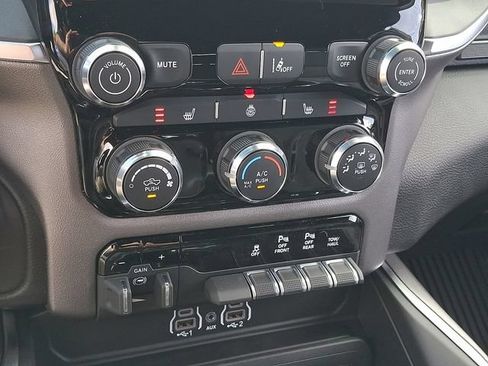 New 2026 RAM 1500 Big Horn AWD/4WD image 14