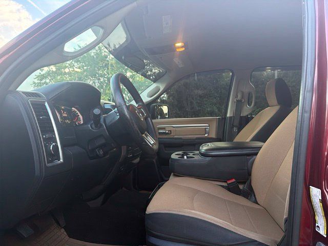 Used 2021 RAM 1500 Classic SLT AWD/4WD image 8