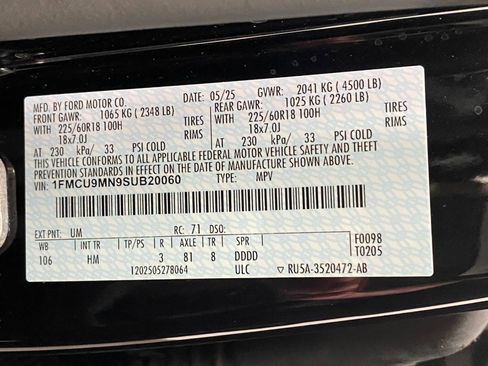 Used 2025 Ford Escape ST-Line AWD/4WD image 31