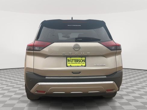 Used 2023 Nissan Rogue Platinum w/ Platinum Premium Package FWD image 3