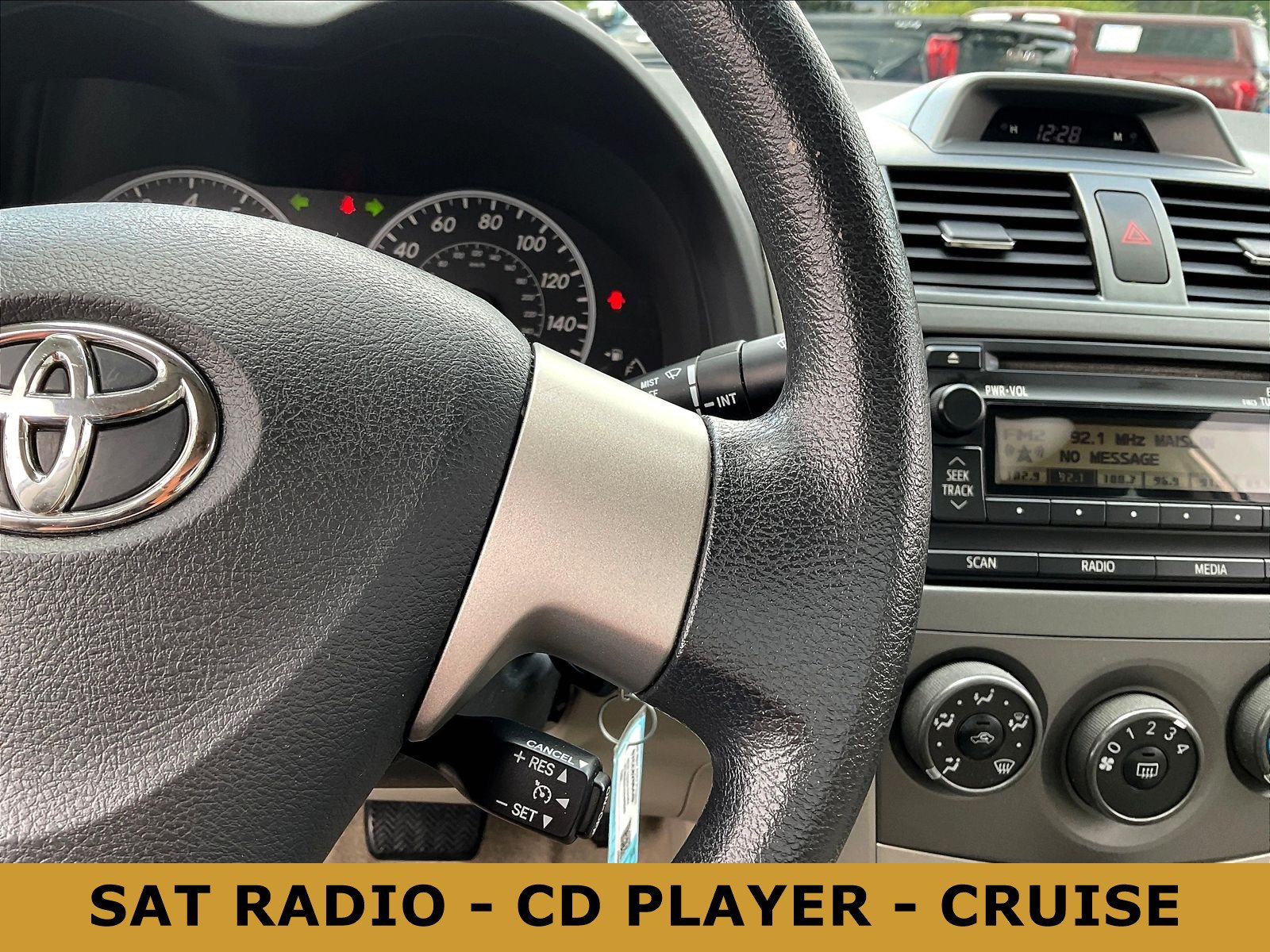 Used 2012 Toyota Corolla LE FWD image 12